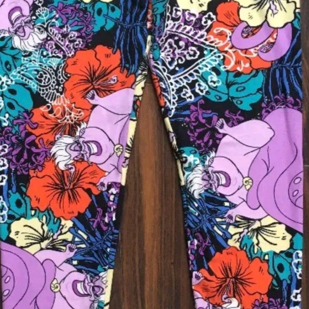 EUC URSULA LEGGINGS